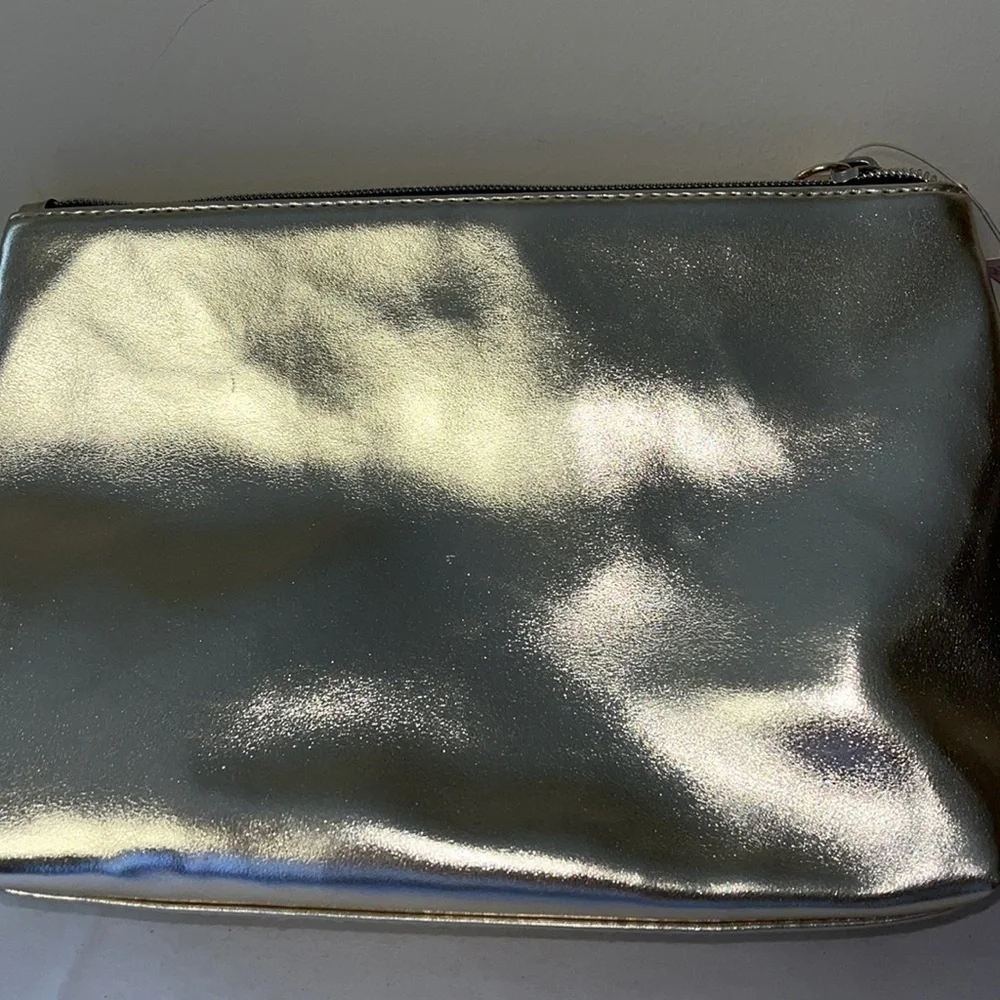 Gold Victoria’s Secret cosmetics/ small carrying bag with handle, studded heart